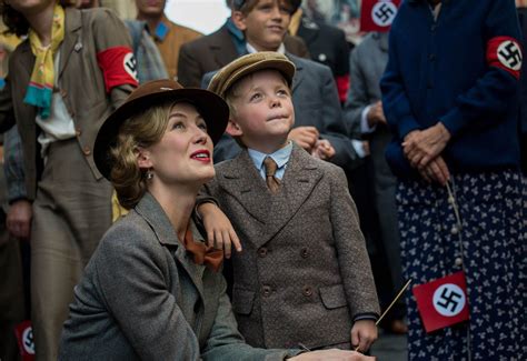 photo de rosamund pike hhhh photo rosamund pike photo  sur