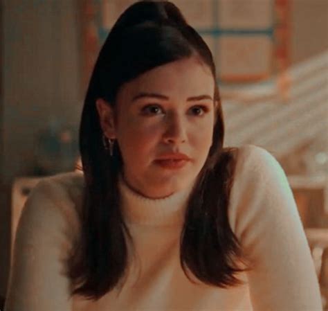 Kaylee Bryant As Josie Saltzman In Legacies Season 3 Episode 10