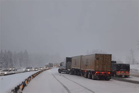 Updated: I-90 Snoqualmie Pass All Lanes Back Open - Living Snoqualmie