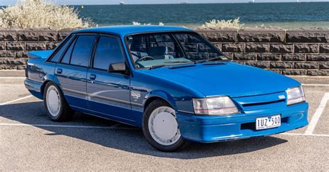 peter brocks blue meanie holden commodore vk     blocks