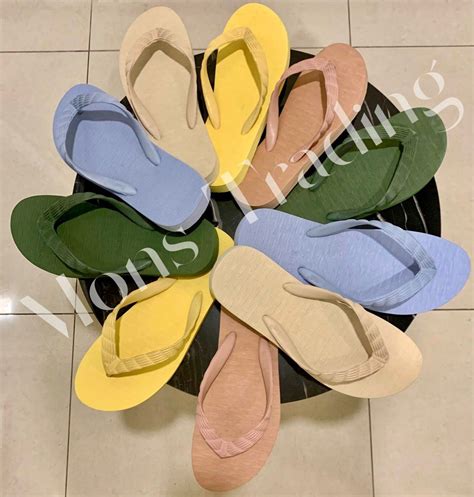 Original Beachwalk Pastel Slippers on Carousell