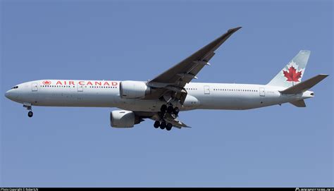 C Fivs Air Canada Boeing Er Photo By Robertln Id