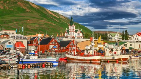 Husavik Travel Guide 2024: The Best of Husavik | Expedia