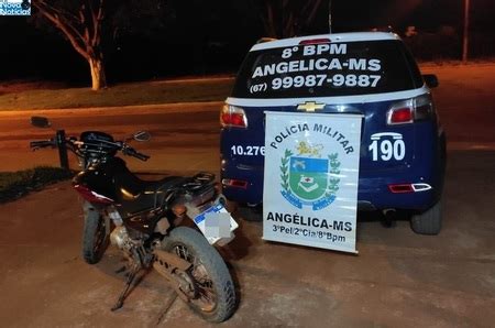 Polícia Militar de Angélica conduz adolescente para a delegacia por