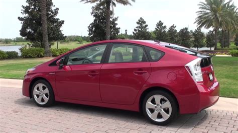 2010 Toyota Prius Photos