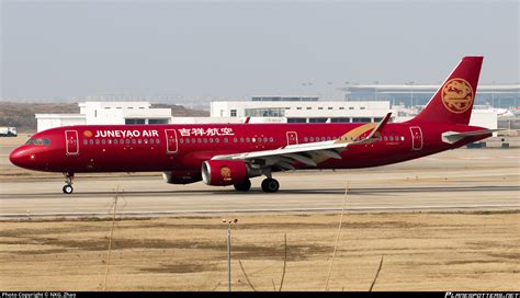 B 1872 Juneyao Airlines Airbus A321 211 WL Photo By NKG Zhao ID