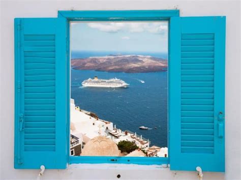 Santorini Cruise Port: What To Know Before You Go