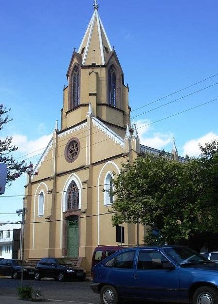 Dois Irm Os Igreja Matriz De S O Miguel Ipatrim Nio