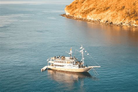 Sewa Kapal Phinisi Labuan Bajo Terbaik Tour Dan Trip Labuan