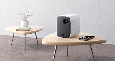 Xiaomi Mi Smart Compact Projector hasta 200 pulgadas de proyección y