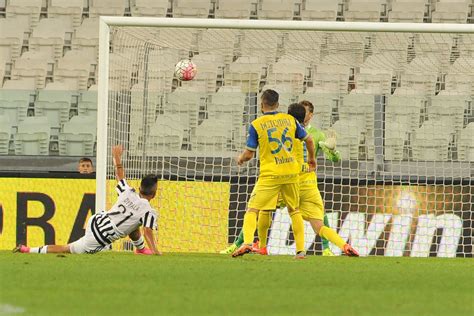 Serie A Juve Chievo Le Foto Del Match Foto Sportmediaset