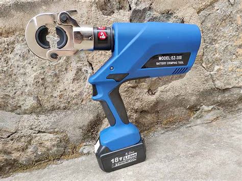 Ez Battery Powered Hydraulic Crimping Tool For Electrical Cable