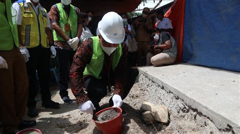 Peletakan Batu Pertama Pembangunan Rumah Layak Huni Di Kawasan Kumuh