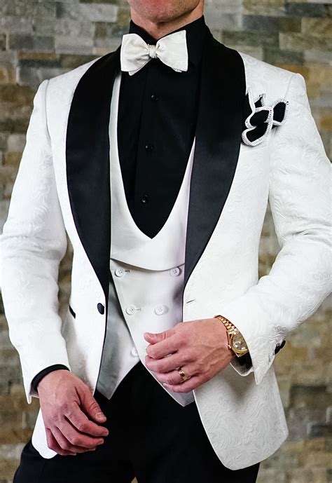 Vanilla And Black Paisley Dinner Jacket Wedding Suits Men Tuxedo For