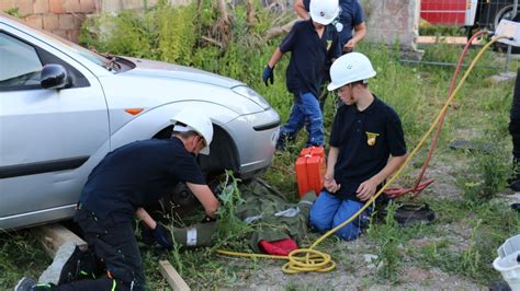 Feuerwehr Ollern H Actiontag Der Feuerwehrjugend