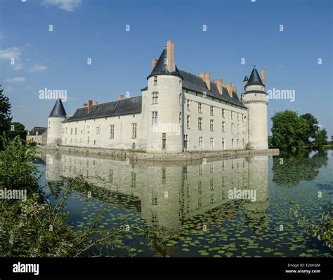 Plessis bourre castle hi-res stock photography and images - Alamy