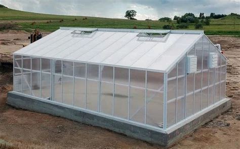 Even Gable Polycarbonate Greenhouse For Agriculture At Rs Square