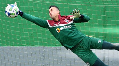 Confira Os N Meros De F Bio A Camisa Do Fluminense Fluminense