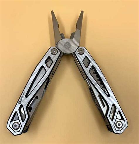 Bibury In Multi Tool Review The Gadgeteer