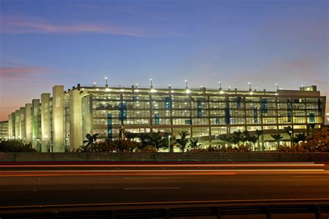 Fort Lauderdale Hollywood International Airport Cypress Garage