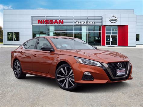 New 2020 Nissan Altima 25 Sr 4dr Car In Orange 209152 Stadium Nissan