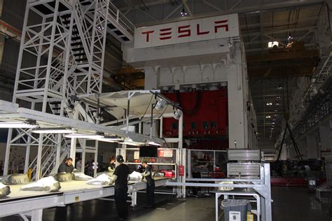 Some Tesla Gigafactory Workers Will Have To Work Through Thanksgiving