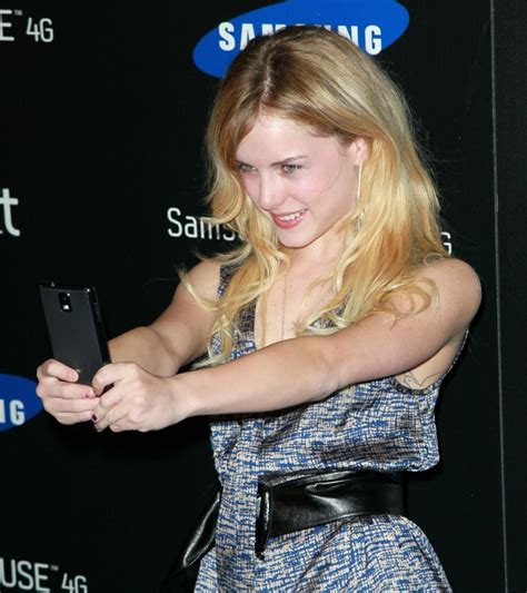 Hot And Sexy Laura Slade Wiggins Photos ThBLOG