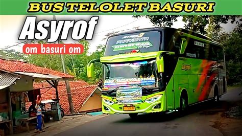 Bus Telolet Basuri Asyrof Bikin Heboh Dengan Suara Klakson