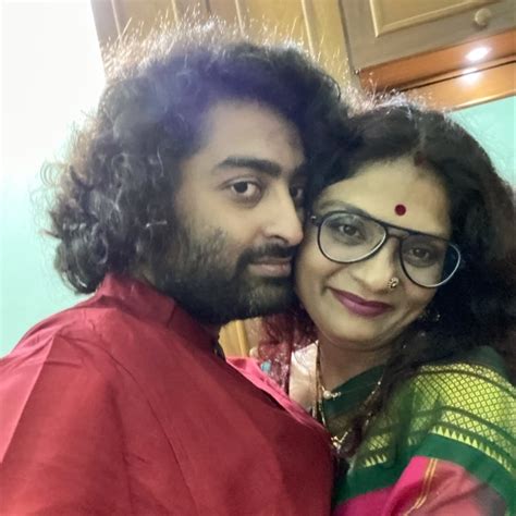 Arijit Singh And His Wife