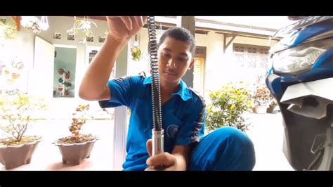 Pembongkaran Sistem Suspensi Sepeda Motor Youtube