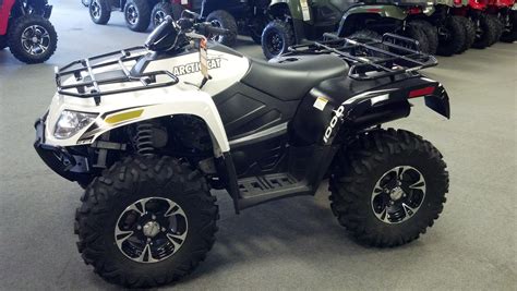 Arctic Cat 2014 1000 Xt In Shiny White Arctic Monster Trucks Cats