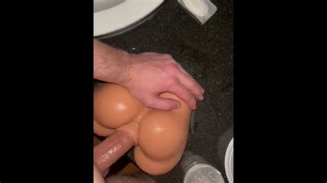 CHEAP PIECE OF ASS IN A MOTEL Pornhub Gay