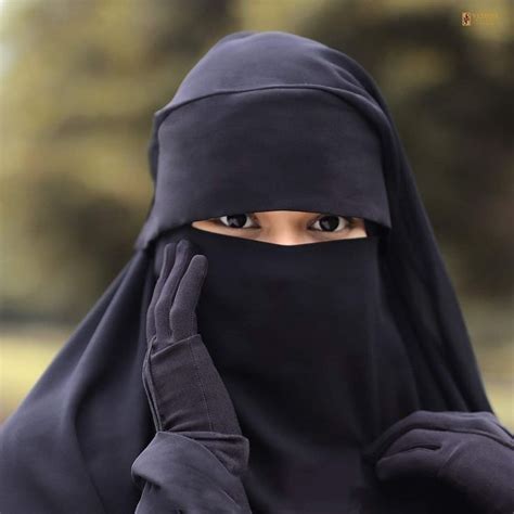 Pin By Jean Mahezic On Niqabisss In 2020 Niqab Fashion Fashion Niqab