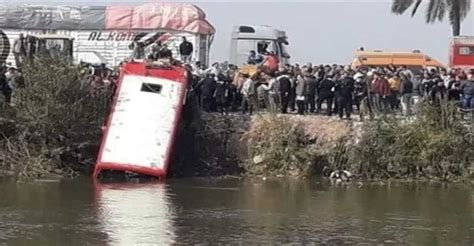 Ônibus cai em canal e ao menos 19 morrem no Egito Gazeta de São Paulo