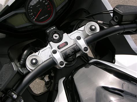 Modifica Manubrio Alto Kit Completo Con Riser 28mm Per HONDA VFR 1200 F