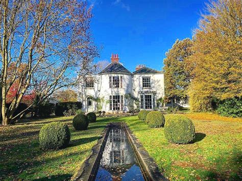 Habitually Chic® For Sale In Suffolk