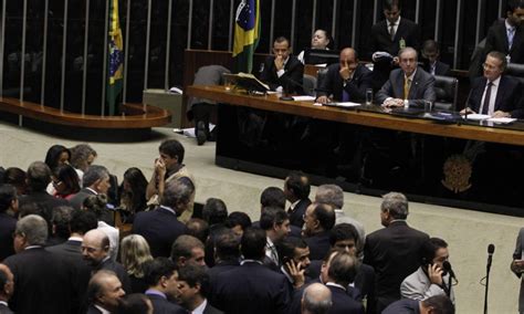 Congresso Mant M Veto A Reajuste De Da Tabela Do Ir Jornal O Globo