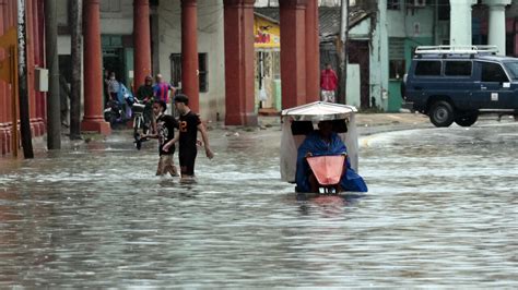 Fuertes Lluvias En Cuba Dejan Al Menos Tres Muertos Y Un Desaparecido