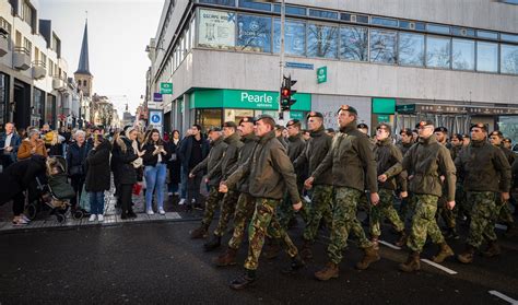 Indrukwekkend Mars Door Breda Ter Ere Van E Verjaardag Kma