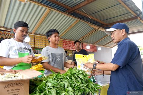 Bulog Dan Mitra Gelar Pasar Murah Bahan Pokok Di Gorontalo Antara