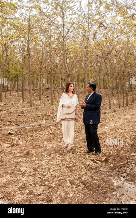 Indian businessman, mukesh ambani and nita ambani, jamnagar, gujarat ...