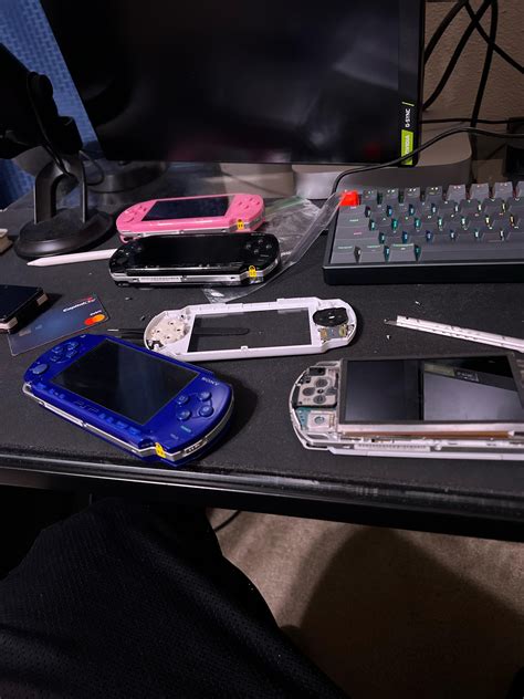 PSP screen swapping : r/PSP
