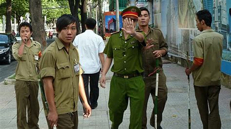 Five Vietnamese Police Officers to Stand Trial in Beating Death of Detainee — Radio Free Asia