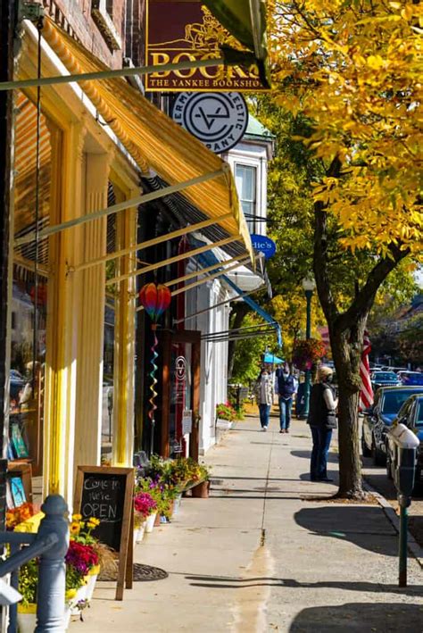 A Fall Guide To Woodstock Vermont Compass Roam