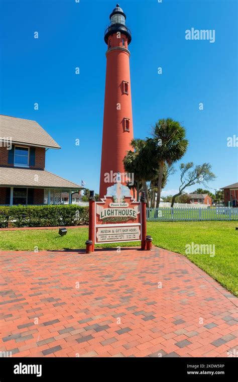 The Red Brick Ponce De Leon Inlet Lighthouse The Tallest In Florida