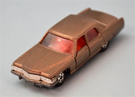 Tomy Tomica Blue Box Made In Japan Cadillac Fleet Wood Brougham Brown