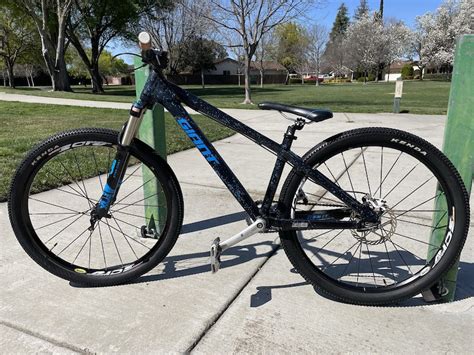 Giant Stp Dirt Jumper For Sale