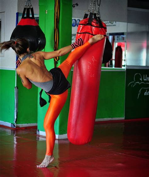 Martial Arts Girl Martial Arts Women Muay Thai Mma Girls Roundhouse