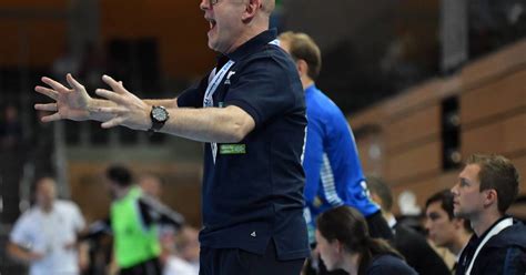 Handball Bundesliga Hc Rhein Vikings Beim Hsv Hamburg