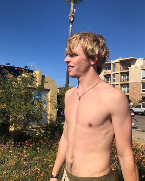 Ross Lynch News On Twitter Rt Dailyross Photo Rosslynch In San